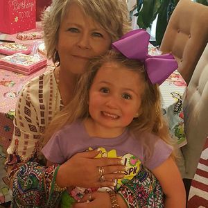 Meet your Posher, Peggy